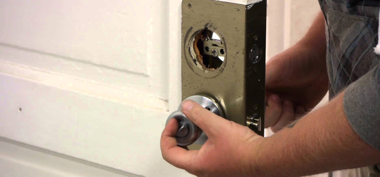 Home Lock Change in Florence-Graham